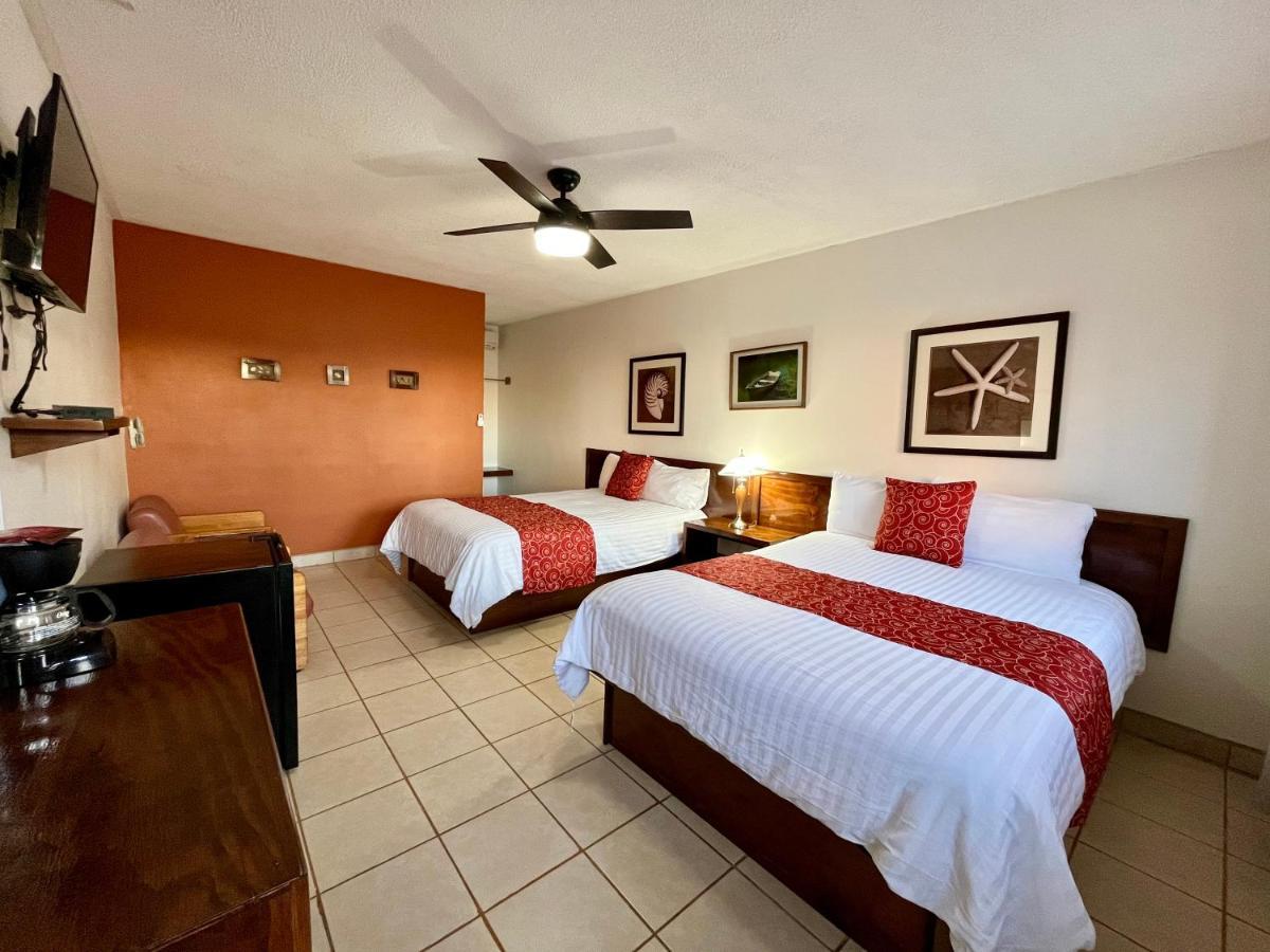 Hotel Los Caracoles 格雷罗内格罗 外观 照片