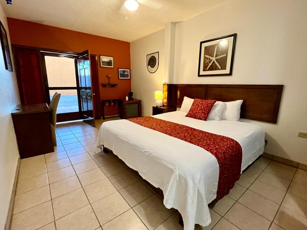 Hotel Los Caracoles 格雷罗内格罗 外观 照片
